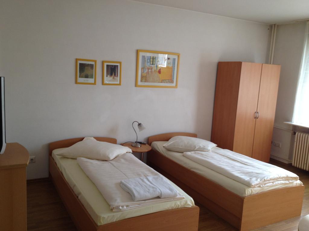 City Hotel Garni Hanower Zewnętrze zdjęcie